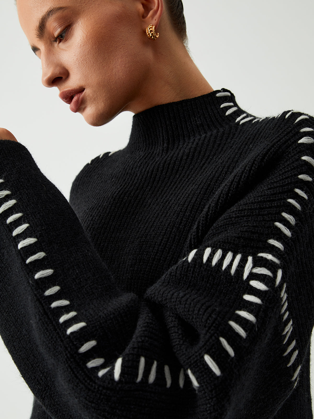 ByMoire. Oversized Pullover