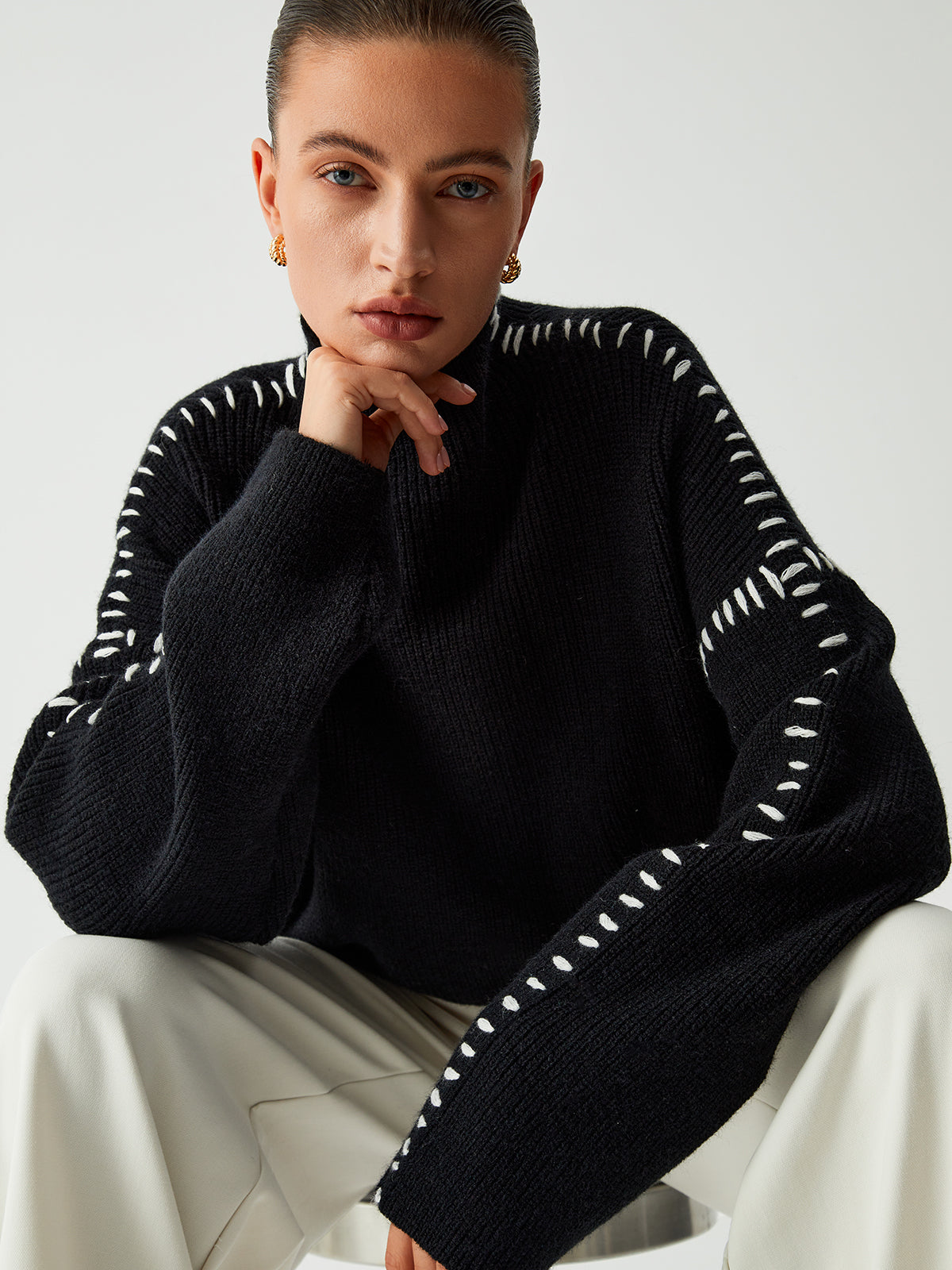 ByMoire. Oversized Pullover