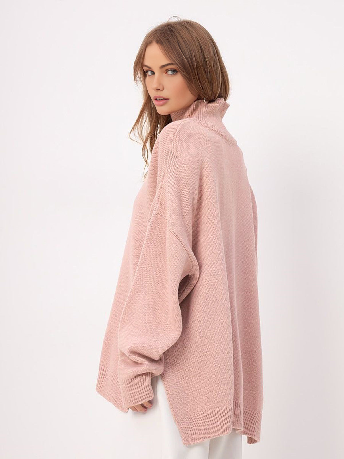 ByMoire. Oversized Trui met Split
