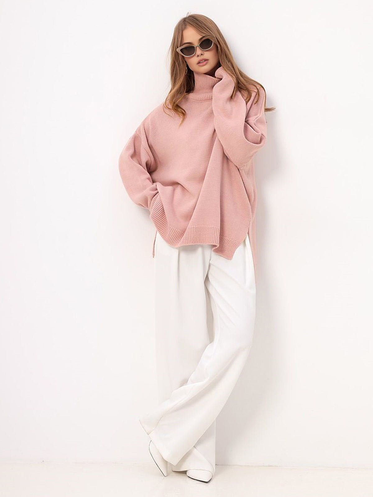 ByMoire. Oversized Trui met Split