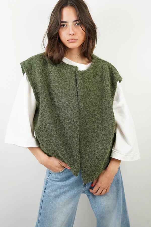 By Moire. | Modieuze Vest