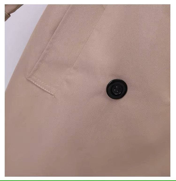 ByMoire. De Tijdloze Trenchcoat die Élke Outfit Upgrade