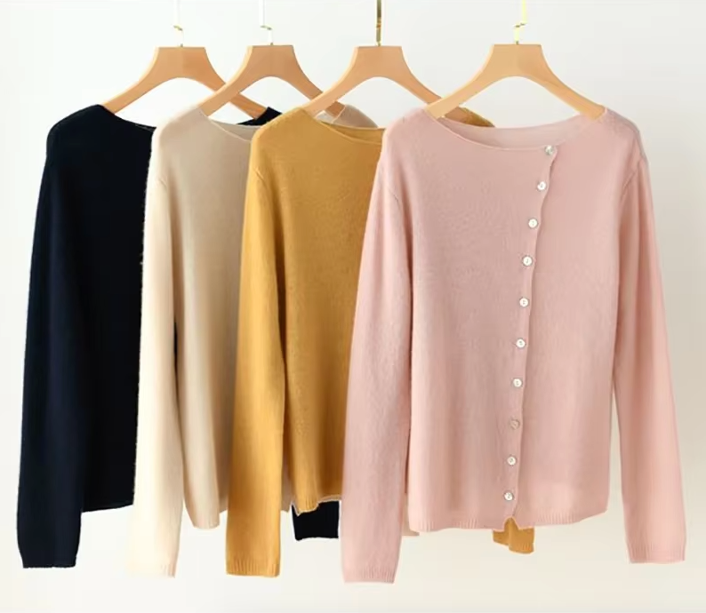 ByMoire. Modieuze Cardigan