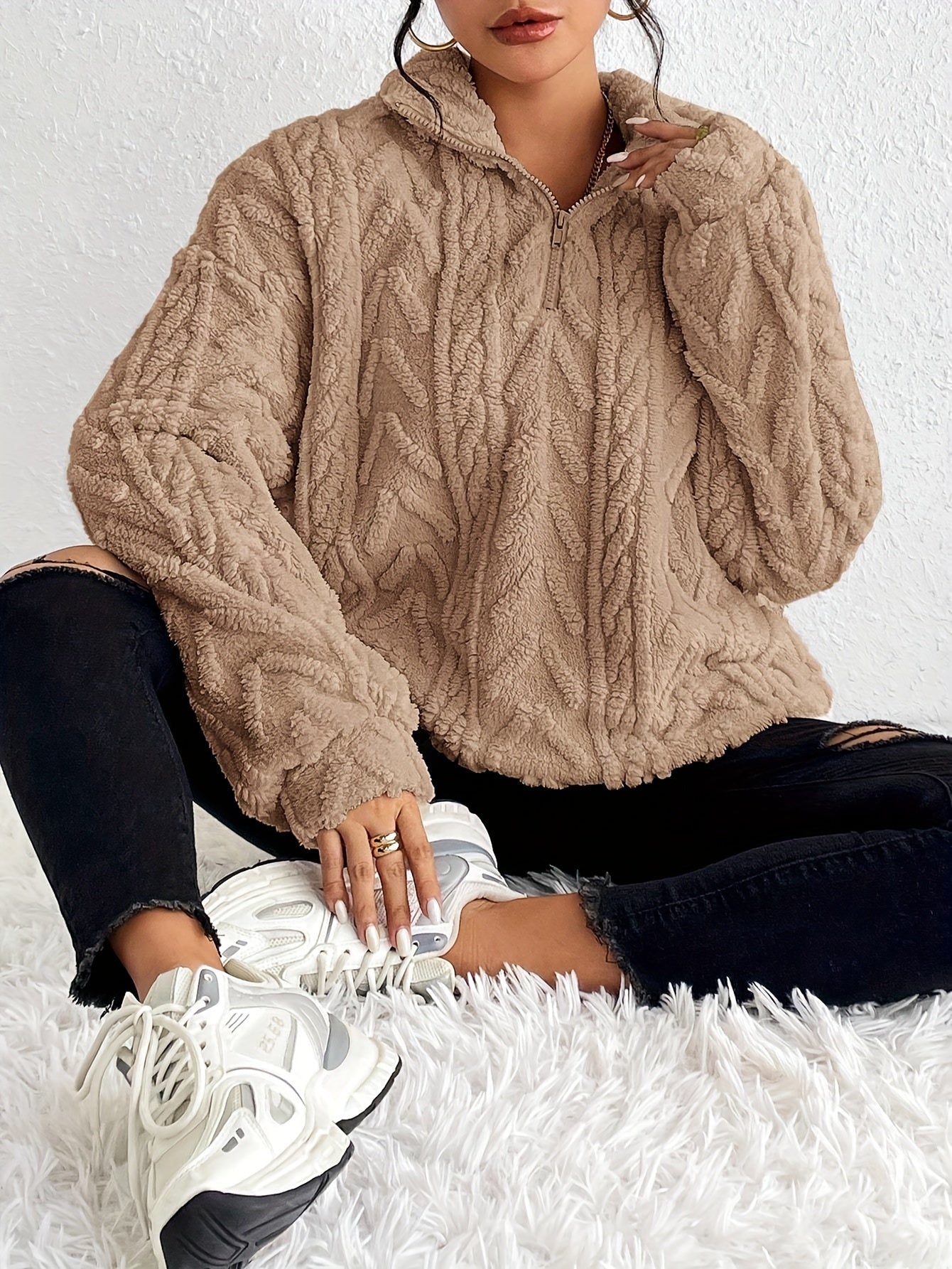 ByMoire. Elegante Fleece Trui