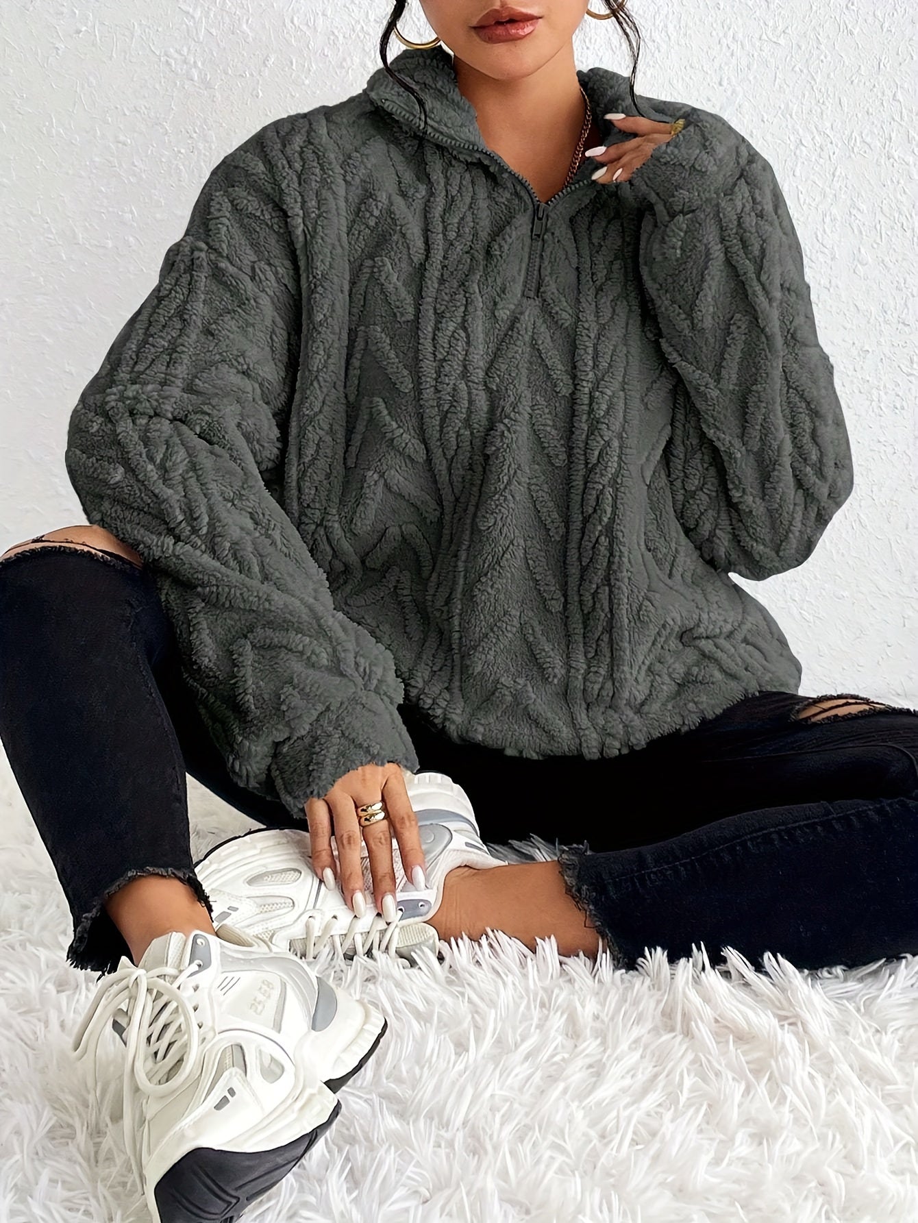 ByMoire. Elegante Fleece Trui