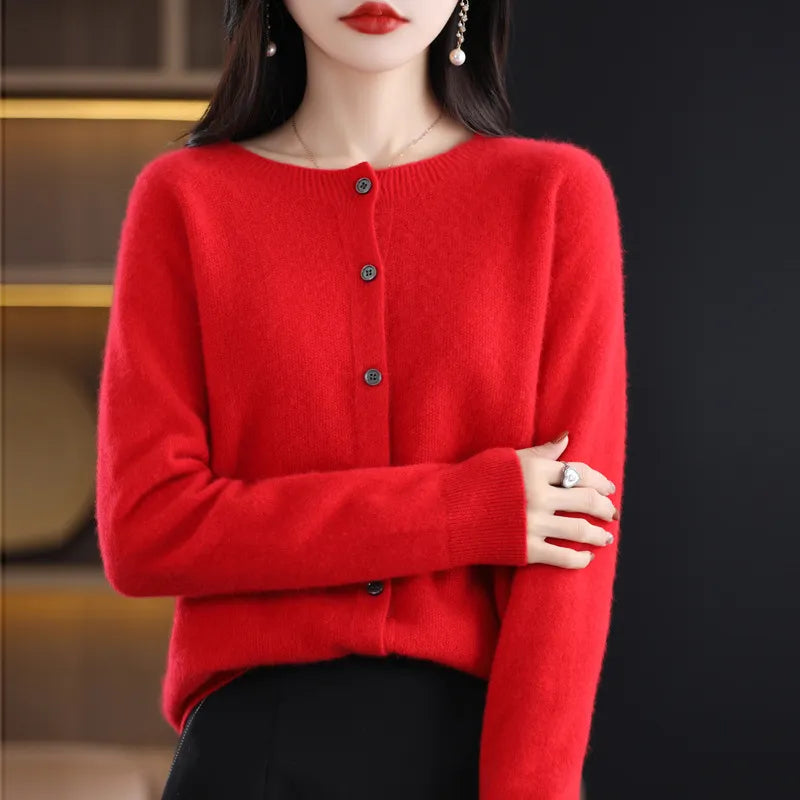 ByMoire. Elegante Knoopjes Cardigan