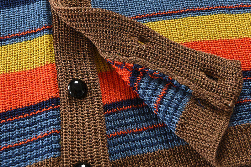 ByMoire. Gebreide Gekleurde Sweater