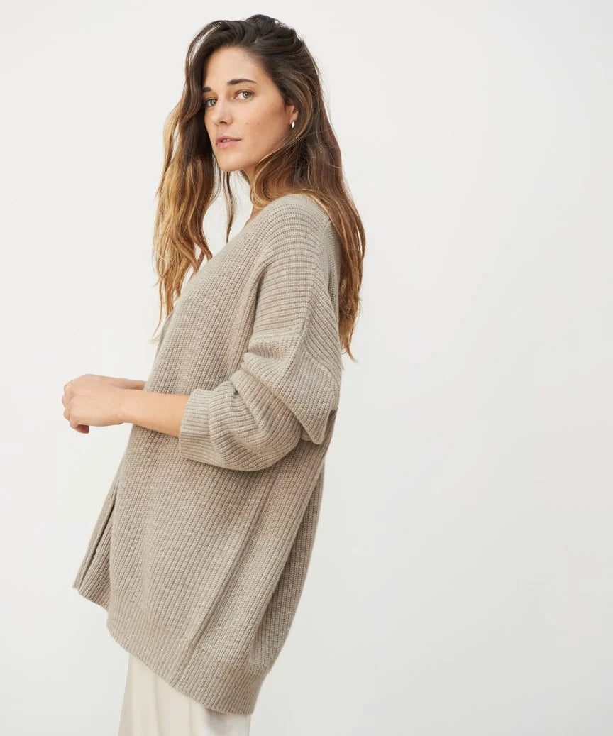 ByMoire. Elegante Knopen Cardigan