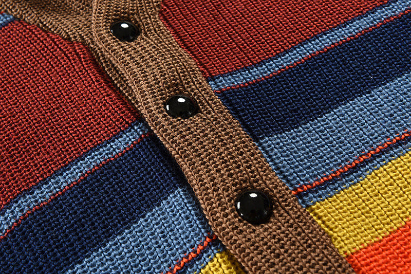 ByMoire. Gebreide Gekleurde Sweater