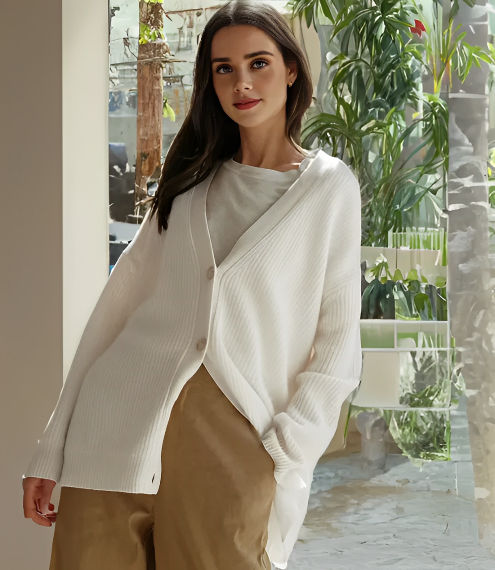 ByMoire. Elegante Knopen Cardigan