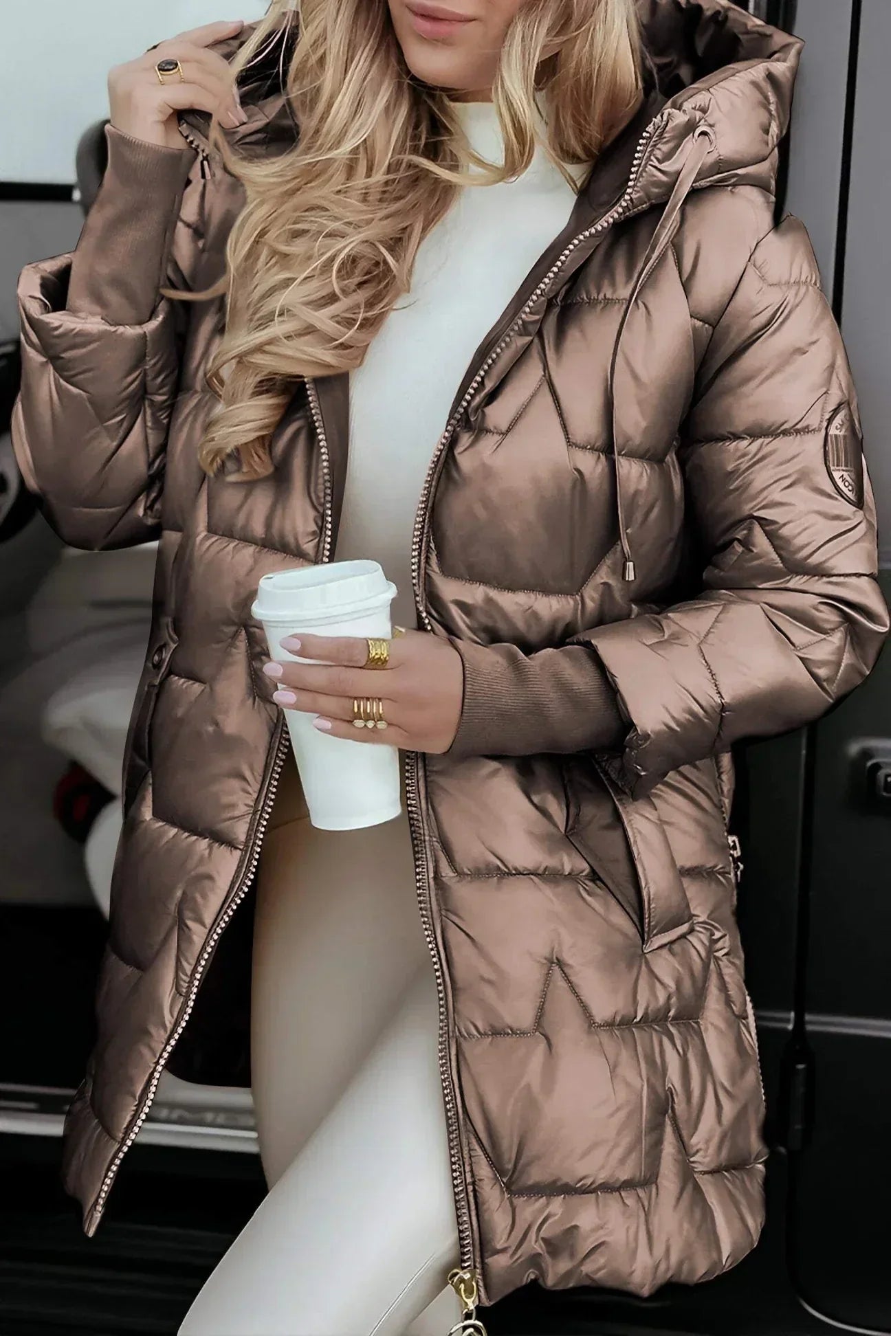 Nova | Elegante winterjas met capuchon en voering