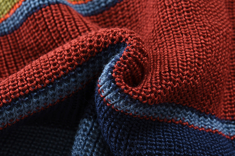 ByMoire. Gebreide Gekleurde Sweater